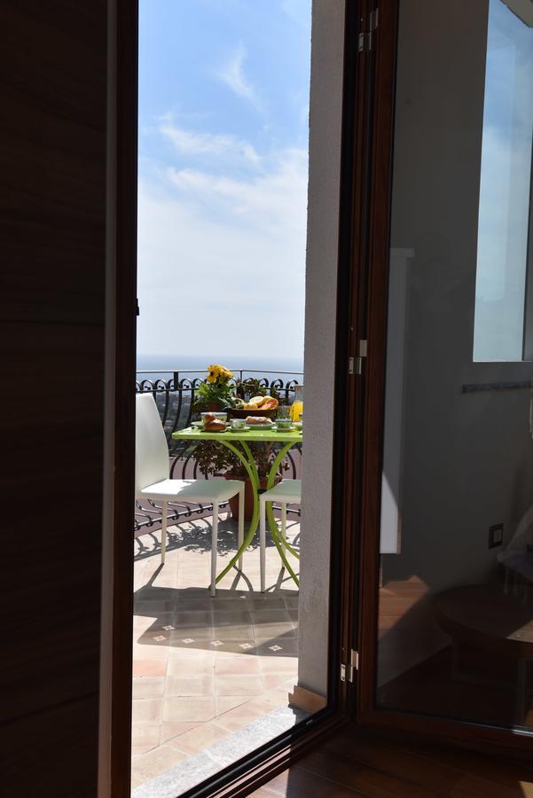 B&B Villa Grazia Pagliara Eksteriør billede